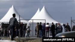 Armenians fleeing from Nagorno-Karabakh after Azerbaijan’s military operation were placed in temporary shelters in Armenia 