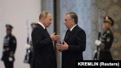 Орусиянын жана Өзбекстандын президенттери.