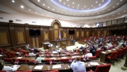 «Կարող է 2 տարի հետո պատգամավոր չլինեմ ու 50 հազար դոլար պարտքս մնա». ՔՊ պատգամավորը պարգևավճարից չի հրաժարվի