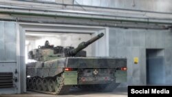 Берлін звернувся до Берна у лютому цього року з проханням продати частину з 87 списаних бойових танків Leopard 2 A4, фото ілюстративне 