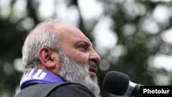 Բագրատ արքեպիսկոպոս Գալստանյան, արխիվ
