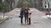 Родинам загиблих вояків треба допомогти морально й матеріально