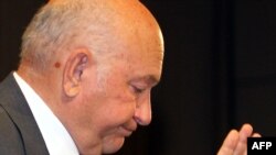 Юрий Лужков.