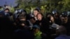 Sukob aktivista i policije na protestu protiv podizanja mosta preko Dunava na području Šodroša u Novom Sadu čiju gradnju treba da realizuje kineska državna kompanija CRBC, 23. oktobar 2022.
