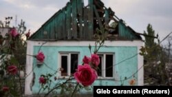 Російська армія один за одним руйнує населені пункти Донеччини (фотосвідчення)