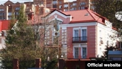 Қазақстанның Украинадағы елшілігінің ғимараты. Соғысқа дейінгі сурет.