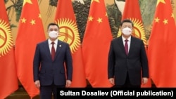 Садыр Жапаров жана Си Цзинпин.