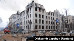 Харьковдогу орус күчтөрүнүн чабуулунан жабыркаган имарат.