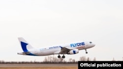 A FlyOne Armenia plane taking off from Yerevan’s Zvartnots Airport (file photo).