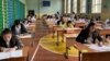 “Айрым мектептерде 83% бүтүрүүчү босого баллга жетпейт”. ЖРТга талап күчөйт