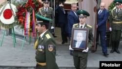 Похороны бывшего директора СНБ Георгия Кутояна, Ереван, 20 января 2020 г.