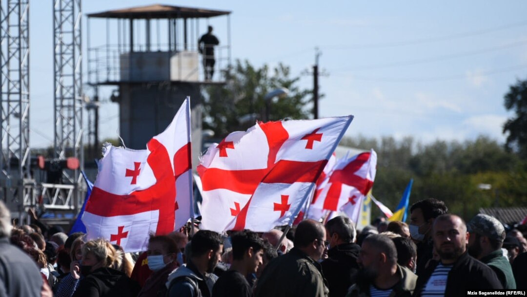 "მიხეილ სააკაშვილის დაპატიმრების სიუჟეტს აქ ყველა განიხილავს, როგორც ქართული პოლიტიკის მორიგ ანეკდოტს..." - ვალენტინა კოტოლოვა