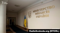 Перший скандал в уряді торкнувся очільника Міністерства фінансів