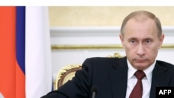 Росія - прем'єр-міністр Володимир Путін під час наради у Москві, 5 березня 2009 р.