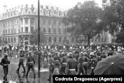 Intervenția forțelor de ordine în Piața Univesității