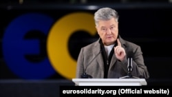 УКРАИНА - Петро Порошенко, Украинанын бешинчи президенти жана "Европа тилектештиги" партиясынын лидери.