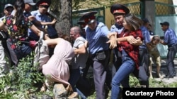 Сүрөт Юлия Барабинанын Фейсбуктагы барагынан алынды