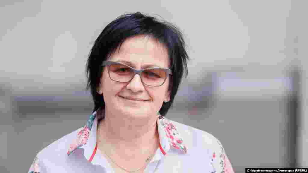 Marina Lylova, una dintre fondatoarele muzeului care supraveghează lăcașul religios, a declarat serviciului rus RFE/RL că este îngrijorată de soarta pe care o va avea acest așezământ atât de fragil dacă biserica preia controlul. Ea dă exemplu un alt complex de peșteri din apropiere, care a fost transferat Bisericii Ortodoxe. Marina Lylova susține că interiorul acestui sit istoric a fost „distrus” de renovări. 