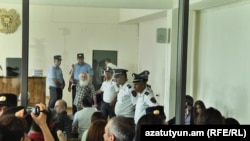 «Սասնա ծռեր» զինված խմբի գործով դատական նիստերից մեկը, հուլիս, 2017թ․