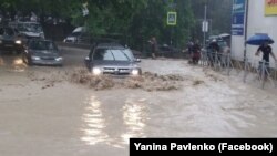 Крым. Ялтадагы суу ташкыны. 18-июнь, 2021-жыл. 