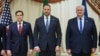 МЗС оприлюднило відео зустрічі міністра Андрія Сибіги (праворуч), його турецького колеги Хаккана Фідана, голови Офісу президента Андрія Єрмака (у центрі) та державного секретаря Сполучених Штатів Марко Рубіо (ліворуч). Фото архівне
