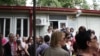 Архивска фотографија - протест пред седиштето на Општина Центар. 