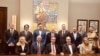 რიჰარდს კოლსი, როჯერ უიკერი, ჟიგიმანტას პავილიონისი და სხვები