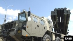 Реактивна система залпового вогню 9К58 «Смерч»