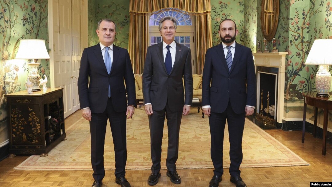 (Soldan sağa) C.Bayramov, E.Blinken, A.Mirzoyan 