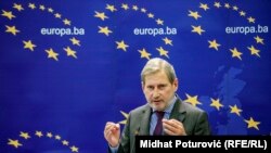 ԵՄ հանձնակատար Յոհաննես Հանը Բոսնիա և Հերցեգովինայի մայրաքաղաք Սարաևոյում, 4-ը դեկտեմբերի, 2017թ․