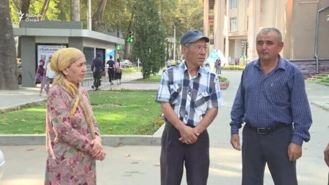 "Наших внуков привезли из Ирака, но нам так и не передали их"