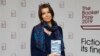 Елиф Шафак през 2019 г. след награждаването на авторите, избрани в краткия списък за Booker Prize 