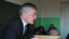 От комментариев Чигоев сегодня отказался, сказал, что завтра его представят коллективу, и после общения со своими сотрудниками он готов ответить на вопросы журналистов