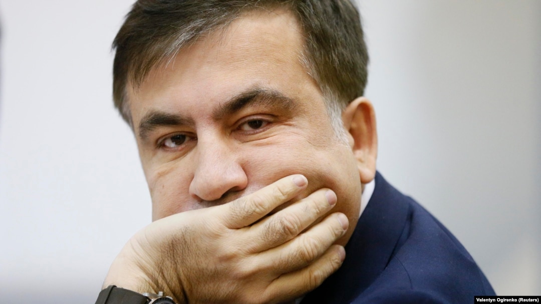 Міхеїл Саакашвілі під час засідання Апеляційного суду Києва, який розглядає апеляційну скаргу прокуратури на відмову призначити йому запобіжний захід. Київ, 3 січня 2018 року