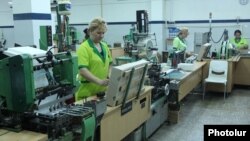 Գործարան Հայաստանում, արխիվ