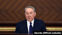 Назарбаевдин 5-марттагы парламенттеги кайрылуусу.