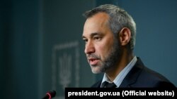 Генеральний прокурор України Руслан Рябошапка 20 листопада підтвердив, що Іванісов був засуджений, однак судимість, за його словами, була погашена, тому «вважається, що людина не судима»