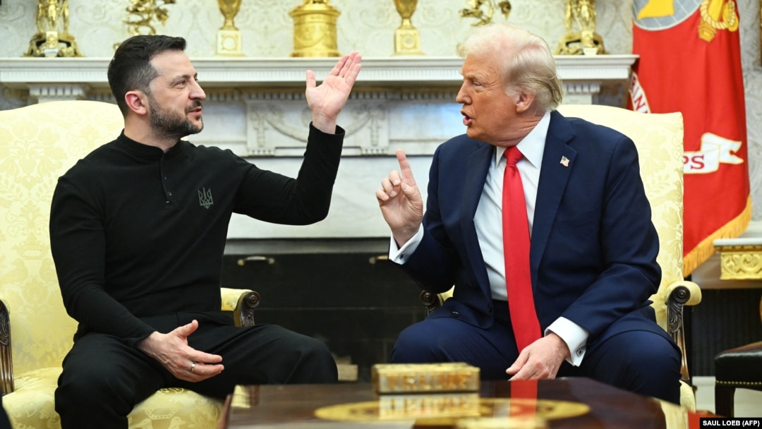 Президент Украины Владимир Зеленский (слева) и президент США Дональд Трамп во время встречи в Овальном кабинете Белого дома. Вашингтон, 28 февраля 2025 года