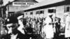 Djeca iz koncentracionog kampa Stara Gradiška na tranzitnoj stanici u Zagrebu, juli 941.