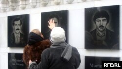 Azerbaijan -- Azerbaijan commemorates 20th anniversary of January 20 tragedy, Baku, 20Jan2010