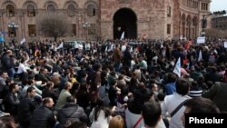 «Դեմ եմ» շարժման ապրիլի 9-ի ակցիան Երևանի Հանրապետության հրապարակում