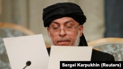 Sher Mohammad Abbas Stanakzai, head of the Taliban’s political council in Qatar, takes part in multilateral peace talks on Afghanistan in Moscow on November 9.