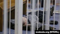 Уладзімер Кондрусь падчас свайго працэсу ў Менску