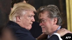 Дональд Трамп і Стывэн Бэнан
