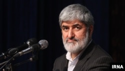 مطهری:اقدامات «خلاف قانون اساسی» مانند حصر، ممنوع‌التصویری و زندانی کردن احمد منتظری «تنگ‌نظری است» و«باید کنار گذاشته شود»