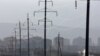 2010-njy ýylyň fewral aýynda Fransiýanyň “Şnaýder elektrik” kompaniýasy 600 müň ilatly diýlip hasaplanýan paýtagt Aşgabadyň elektrik infrastrukturasyny täzelemek barada türkmen hökümeti bilen şertnama baglaşypdy. 