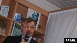 Рафаил Хакимов