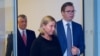 Aleksandar Vučić sa Federikom Mogerini i Hašimom Tačijem u Briselu