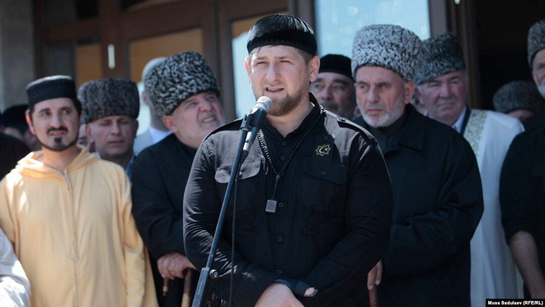 Chechen leader Ramzan Kadyrov said he was shocked at how the Russian journalists were treated in detention.